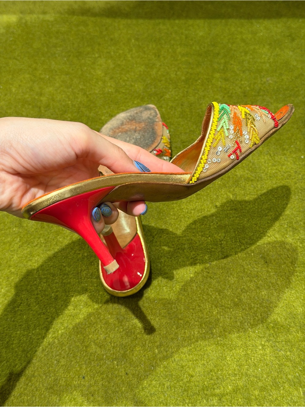 René Caovilla
Colorblock Pattern Sequin Embellishments Slides - Picture 6 of 6